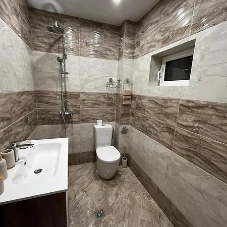 펜션 Konstantinovo Guest House